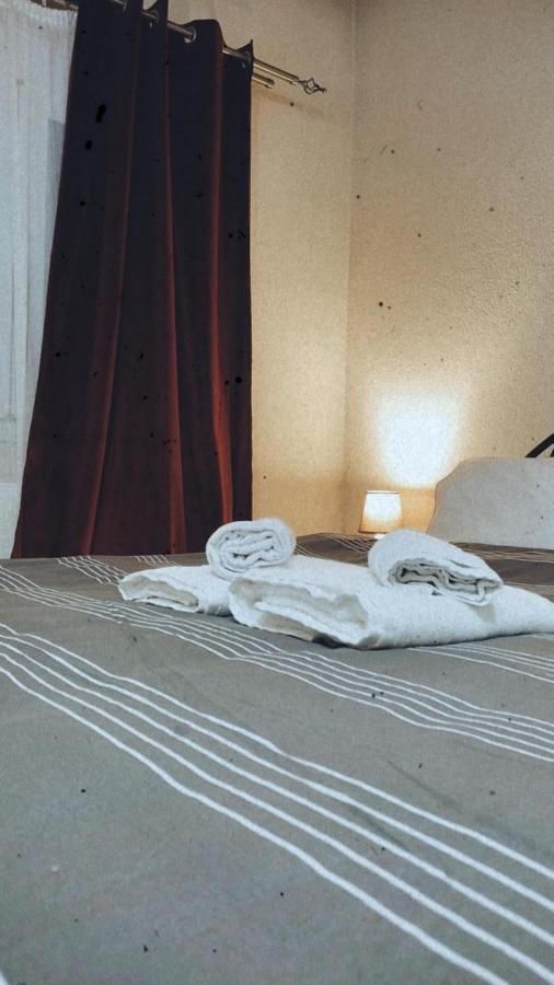 Guesthouse Adonis Káto Loutrákion 外观 照片