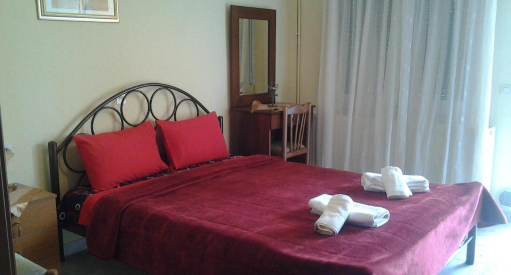 Guesthouse Adonis Káto Loutrákion 外观 照片