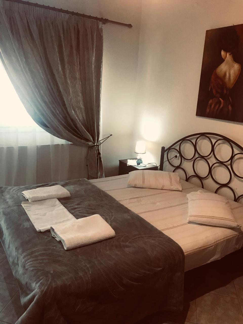 Guesthouse Adonis Káto Loutrákion 外观 照片